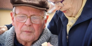 Condiții îmbunătățite pentru românii care doresc să se pensioneze anticipat