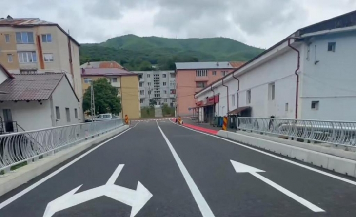 S-a finalizat podul peste râul Cavnic