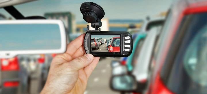 Camerele de bord vor fi folosite ca probă pentru sancționarea șofatului agresiv