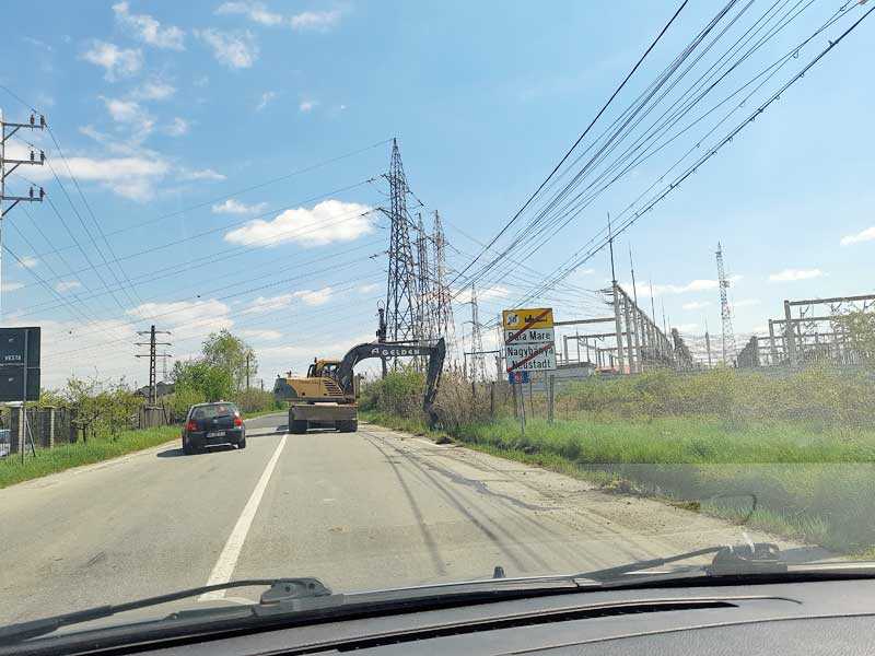 Se lucrează la rețeaua de canalizare în comuna Groși