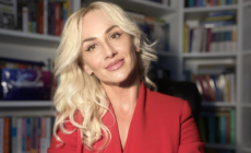 Psiholog psihoterapeut Cecilia Ardusătan: „Pentru unele persoane, Crăciunul funcționează ca un amplificator al stărilor depresive”