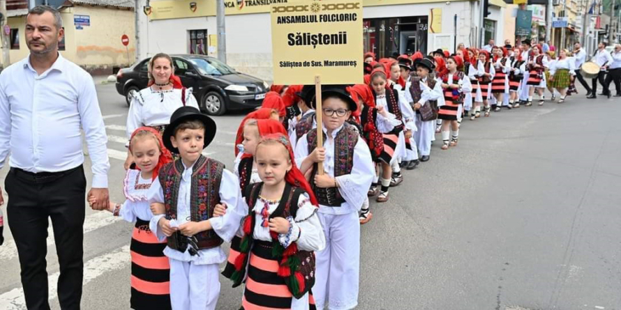 Ansamblul „Săliştenii” participă la Festivalul internațional „Cântecele Munților”; Care este evoluția acestui ansamblu de renume