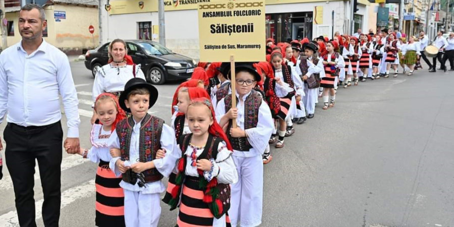 Ansamblul „Săliştenii” participă la Festivalul internațional „Cântecele Munților”; Care este evoluția acestui ansamblu de renume