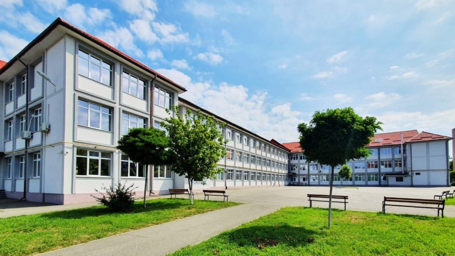 Colegiul „Vasile Lucaciu” Baia Mare va fi reprezentat de patru elevi la Olimpiada Națională de Limba și Literatura Română