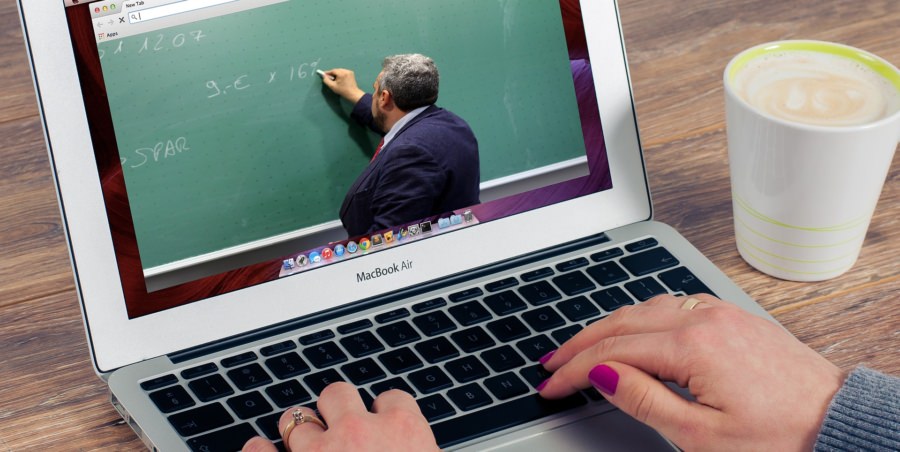 Casa Corpului Didactic Maramureș va implementa în județ cel mai important proiect de formare în domeniul „Pedagogiei digitale pentru cadrele didactice din învățământul preuniversitar”