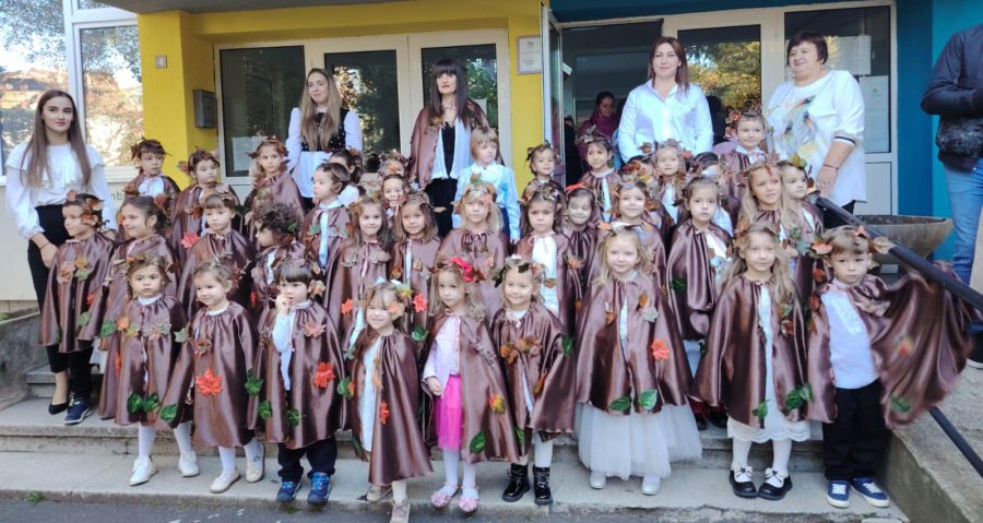 Glasurile angelice de preșcolari au dat naștere Corului Grădiniței cu Program Prelungit Târgu Lăpuș