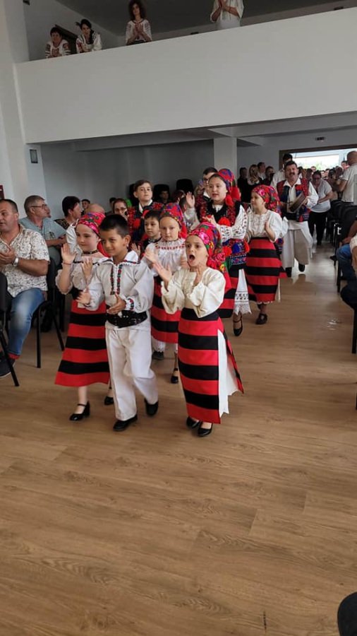 „Caravana cântecului și dansului popular” poposește la Culcea în această duminică