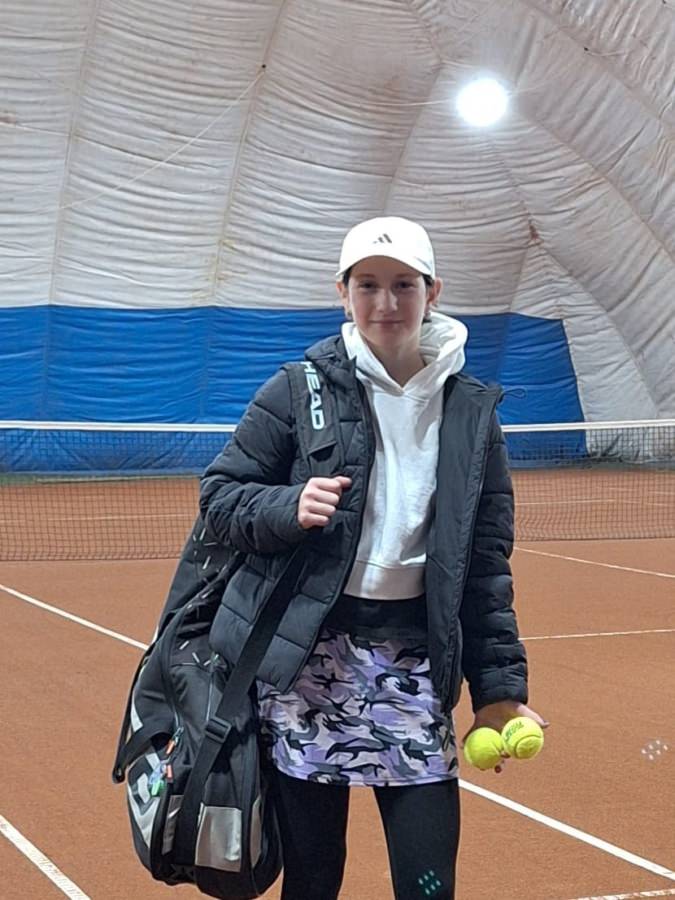 Tenismena Raluka Matei, pe podium la „Cupa Hoia”