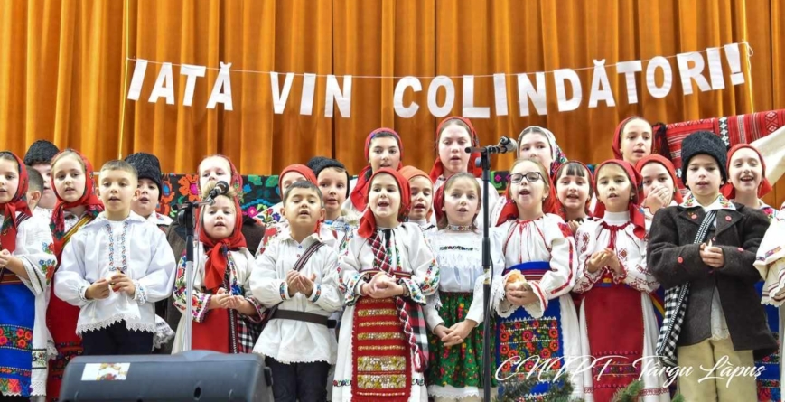 Liceul Tehnologic „Grigore C. Moisil” a reunit peste 500 de colindători din Țara Lăpușului în cadrul spectacolului-concurs „Iată vin colindători!”