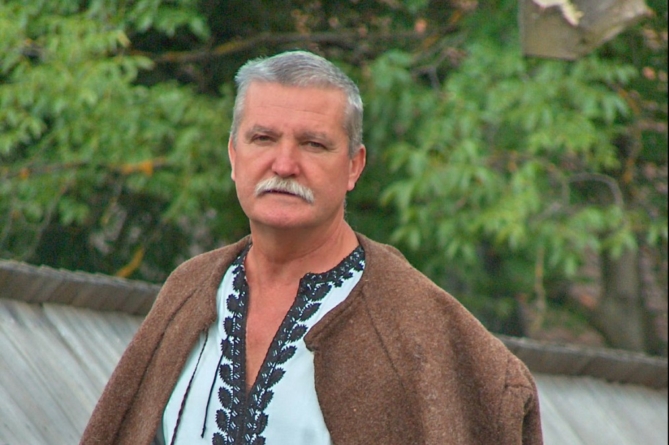 Îndrăgitul interpret de muzică populară, Ioan Bocșa împlinește astăzi 77 de ani