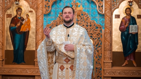 Pr. Adrian Dobreanu: Minunea înmulțirii pâinilor – de la hrană pământească la arvună cerească