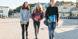 Asigurare de sănătate gratuită pentru studenții care vor să urmeze cursurile unei facultăți în străinătate