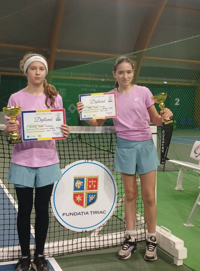 Maramureșencele Nicola Codrea și Sara Sitar, vicecampioane naționale la categoria U14 dublu fete la Campionatele Naționale Individuale Indoor