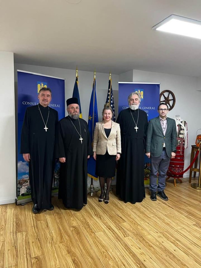 Arhim. Macarie Motogna, vizită la Consulatul General al României și la Institutul Cultural Român de la New York