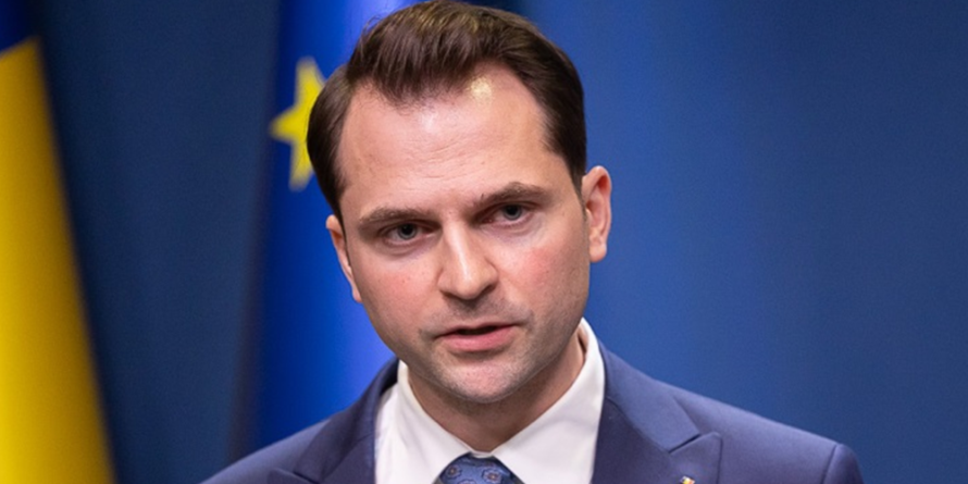 Plafonarea prețurilor la energie și gaze, prelungită