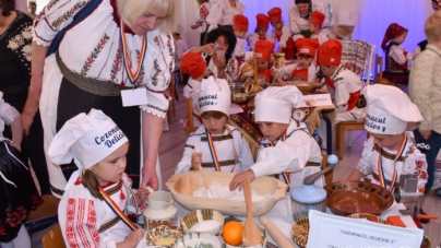 În Târgu Lăpuș va avea loc cea de-a IV-a ediție a Concursului regional „Gastronomie și tradiții de pe meleaguri românești” – preparare de cozonaci