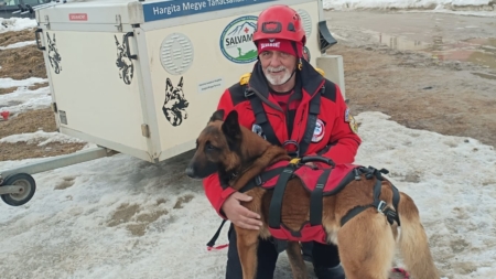 Unitatea canină Salvamont Borșa, formată din Athos și Andreica Nicoară, participă la Conferința europeană a salvatorilor pe pârtiile de schi
