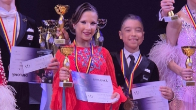 Perechea David Soponar și Izabella Bartha de la DanceLight Studio Baia Mare, în Lotul Național al României