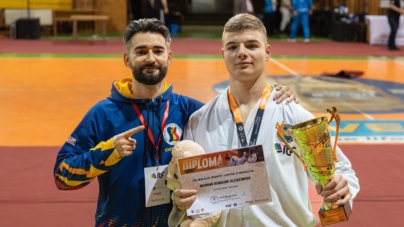 Maramureșeanul Bogdan Roman, cel mai valoros sportiv al României la categoria 13-15 ani la Campionatul Național de Taekwon-Do ITF