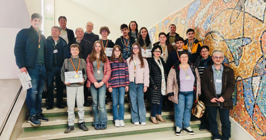 Opt elevi de la „Lucaciu” calificați la Olimpiada Națională de Matematică; Rezultate bune obținute și la Concursul național de matematică și informatică „Grigore Moisil”
