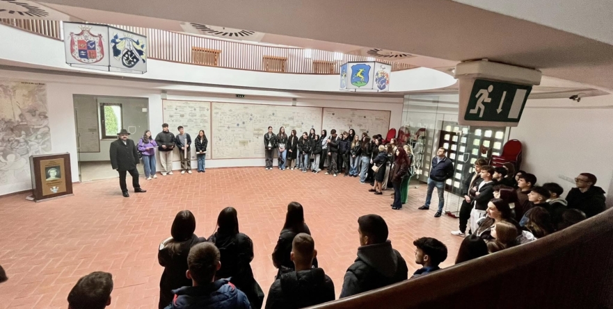 Elevii Liceului Teoretic „Bogdan-Vodă” au aflat istoria și arborele genealogic al celor mai vechi familii din zona Vișeului