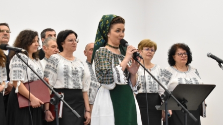 Credință și tradiție: Concertul de pricesne din Fântânele a adus în fața publicului momente frumoase și profunde