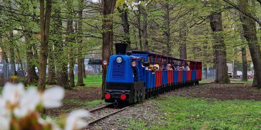 Trenulețul copilăriei noastre