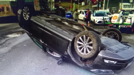 Polițiștii reamintesc: Centrura de siguranță și scaunul auto pentru copii salvează vieți!