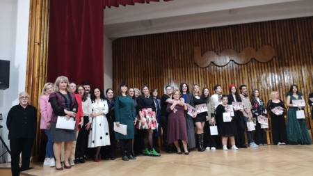 Ediția cu numărul 25 a Festivalului de Cântec Francofon „Chants, sons sur scène – Qualif’ 2025” va marca sfârșitul lunii martie