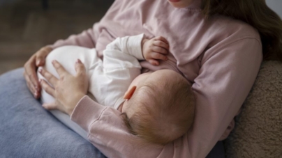 Spitalul Județean Baia Mare continuă să organizeze cursurile din cadrul programului „Școala Mamei”