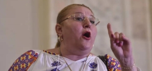 Parlamentul European a ridicat imunitatea Dianei Șoșoacă