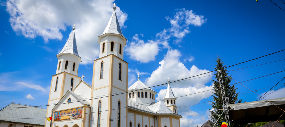 Concert de pricesne la biserica din Gârdani