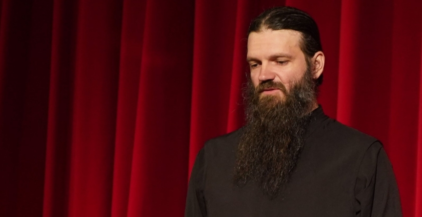 Protos. Silvan Cablea, starețul Mănăstirii Oașa, va susține în Baia Mare conferința „Demnitatea de a fi creștin-ortodox”