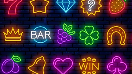 5 sfaturi înainte de a te distra cu slotul Supreme Hot în varianta demo