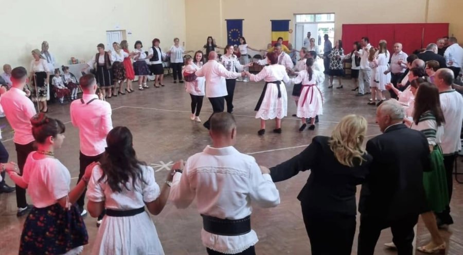 „Danț la șură” în Satulung în această după-amiază