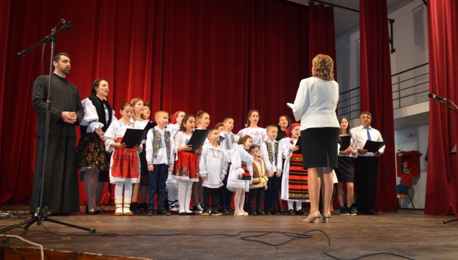 Concert de pricesne și muzică religioasă la Seini