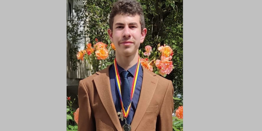 Un elev de la Liceul „Petru Rareș” din Târgu Lăpuș, locul I pe județ și calificare la etapa națională a Concursului de Matematică Aplicată „Adolf Haimovici”