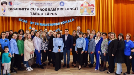 Grădinița cu Program Prelungit Târgu Lăpuș a organizat o sesiune specială despre solidaritate, dedicată copiilor cu autism și familiilor acestora