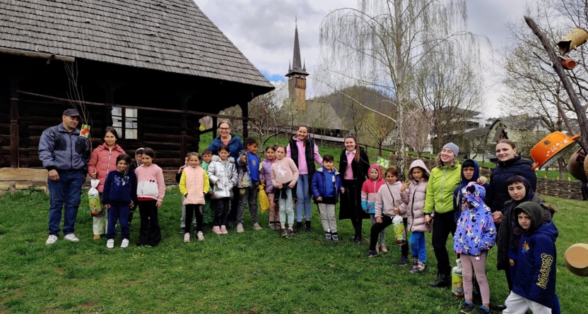 Copiii Centrului de zi al Asociației Pirita Children au participat la proiectul „Plantează o FLOARE, sădește un POM, fă-ți datoria de om”