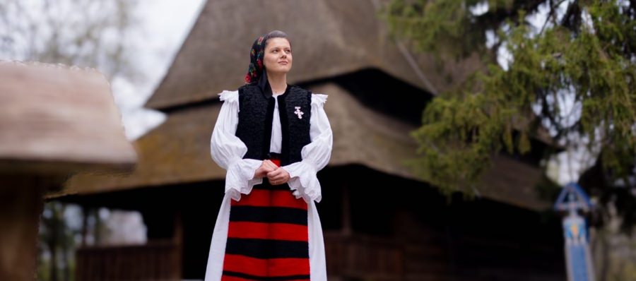 Îndrăgita artistă Maria Mihali își serbează ziua de naștere