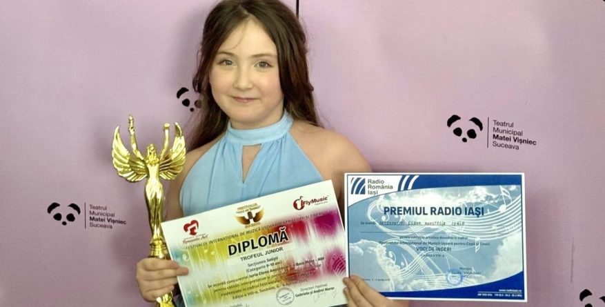 Elena Iuria de la Insieme Music School Baia Mare a obținut Trofeul Junior al Festivalului „Voci de Îngeri” de la Suceava