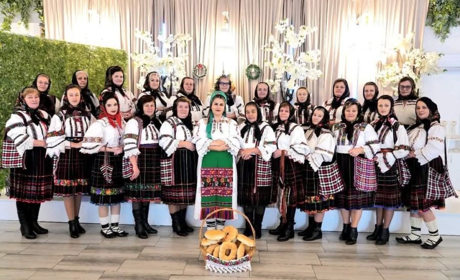 Grupul tradițional Zestrea din Rogoz pregătește primele înregistrări de pricesne