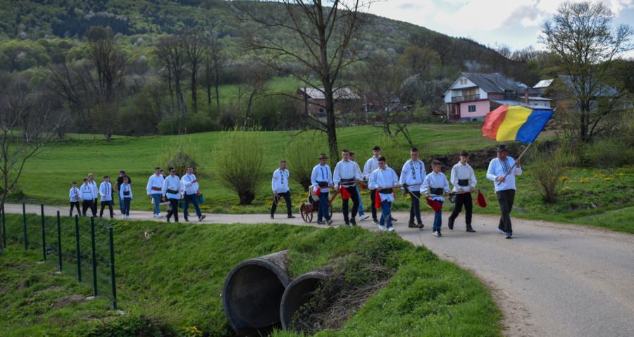 În a doua zi de Paști: Patru evenimente au reunit comunitatea lăpușeană într-o celebrare autentică a tradițiilor și valorilor strămoșești