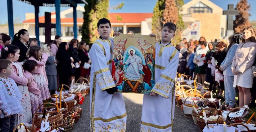 Bisericile din Maramureș au fost neîncăpătoare în aceste zile ale Praznicului Învierii Domnului