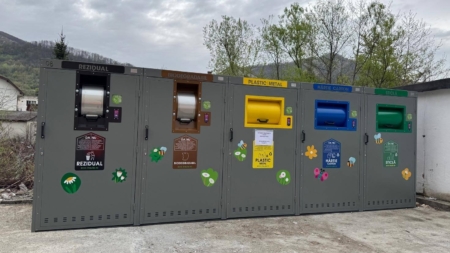 „Insule ecologice digitalizate”, montate în Baia Sprie și Tăuții de Sus