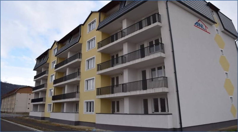 Tinerii din Sighet scapă de chirii exorbitante