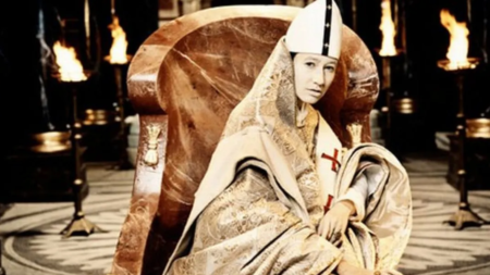 Femeia care a ajuns Papă