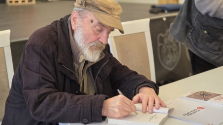 Gabriel Enache: „Fiecare poveste, fiecare proză a lui Marian Ilea este totodată o expunere multicoloră a vieții”