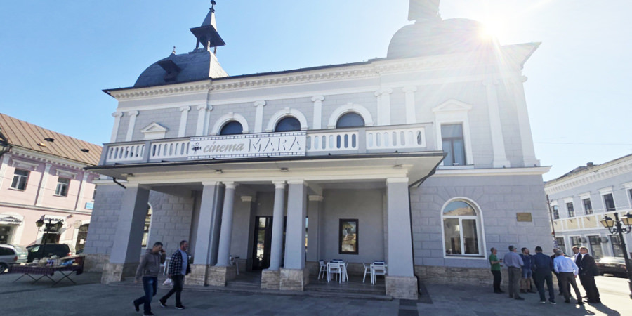 Pas important pentru patrimoniul sighetean: Încep lucrările de reabilitare la Cinematograful Mara și Muzeul Maramureșean