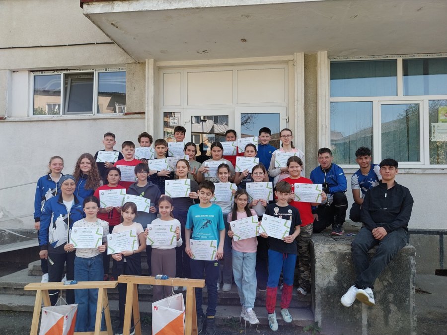 Lecții de orientare sportivă pentru elevii băimăreni
